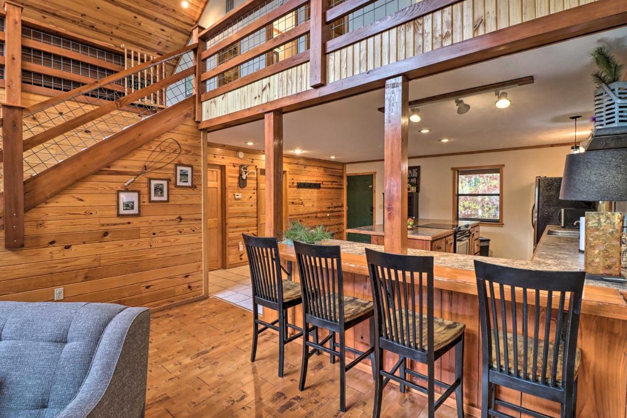 Piney Bluff Retreat With Mountain Views! Villa Exterior photo